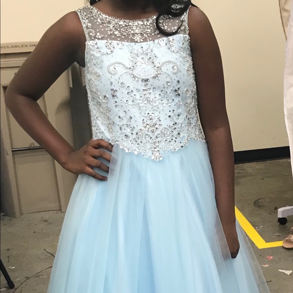 Tween Formal Gown - Worn Once Tween Formal Gown - Worn Once
